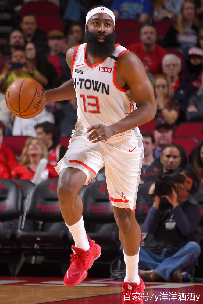 包含波尔图训练开放日，今晚造点机会引欢呼，NBA常规赛在即，赛季目标并未改变的词条